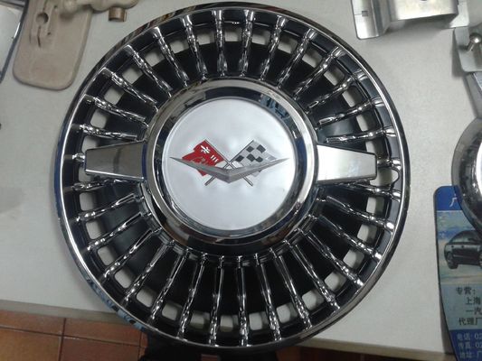 Porcellana Copertura di plastica del hub di ruota dell'automobile su ordinazione, 13/materiale a 14 pollici dell'ABS dei cappucci di hub del bus fornitore