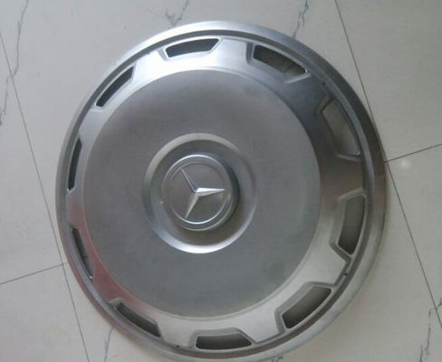 Coperture di ruota del metallo del bus del benz di Mercedes, anteriore e posteriore 22,5 simulatori della ruota di Chrome fornitore